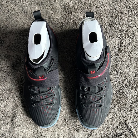 Nike Lebron 14 Mens Size 11.5 style # 852405-004. - Picture 4 of 8